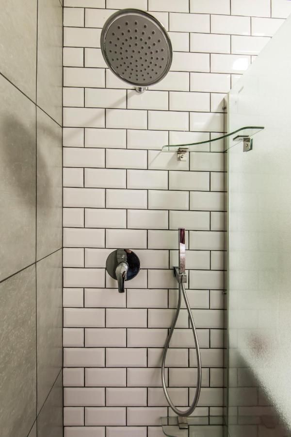 Kyiv City Loft Apart Hotel Екстер'єр фото