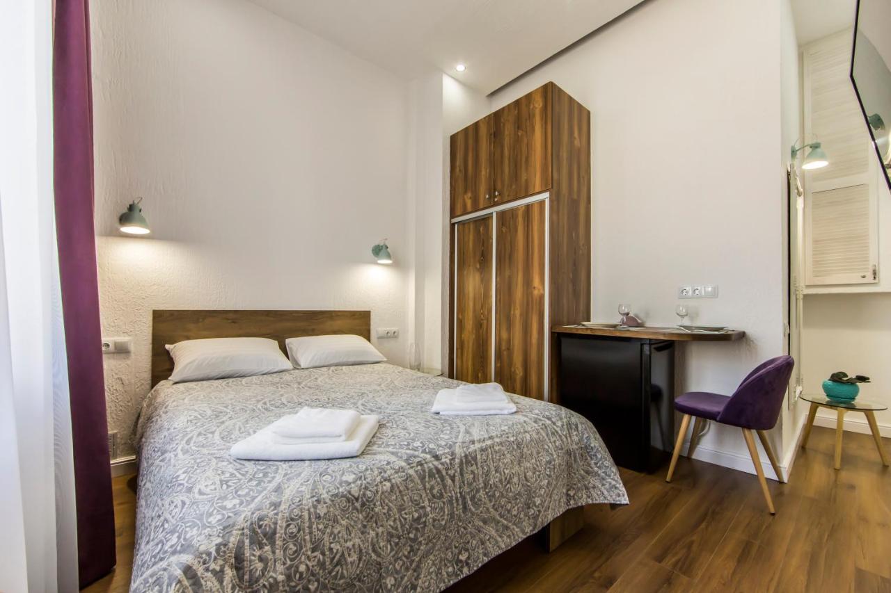 Kyiv City Loft Apart Hotel Екстер'єр фото