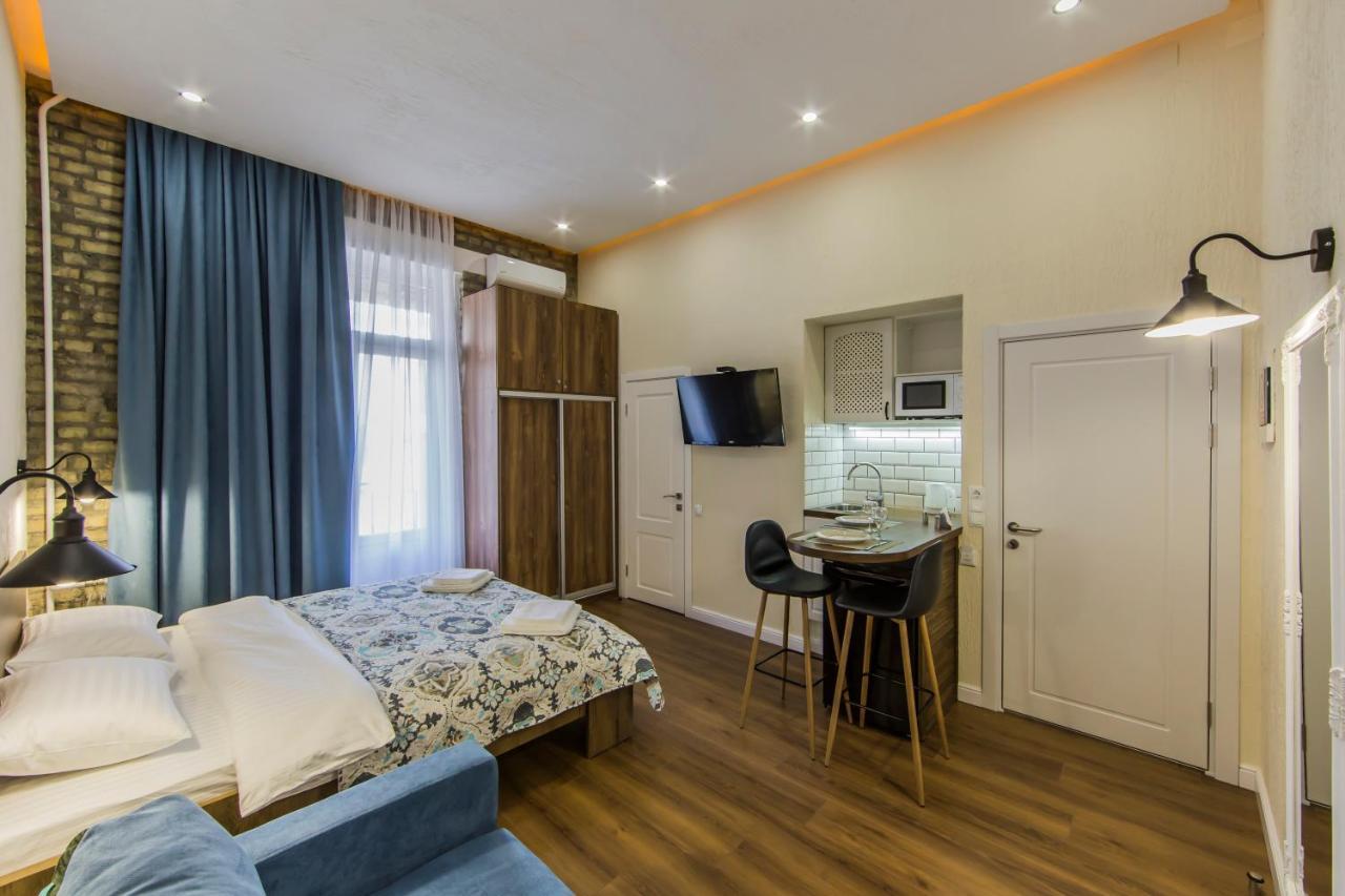 Kyiv City Loft Apart Hotel Екстер'єр фото