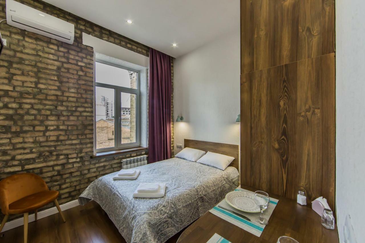 Kyiv City Loft Apart Hotel Екстер'єр фото