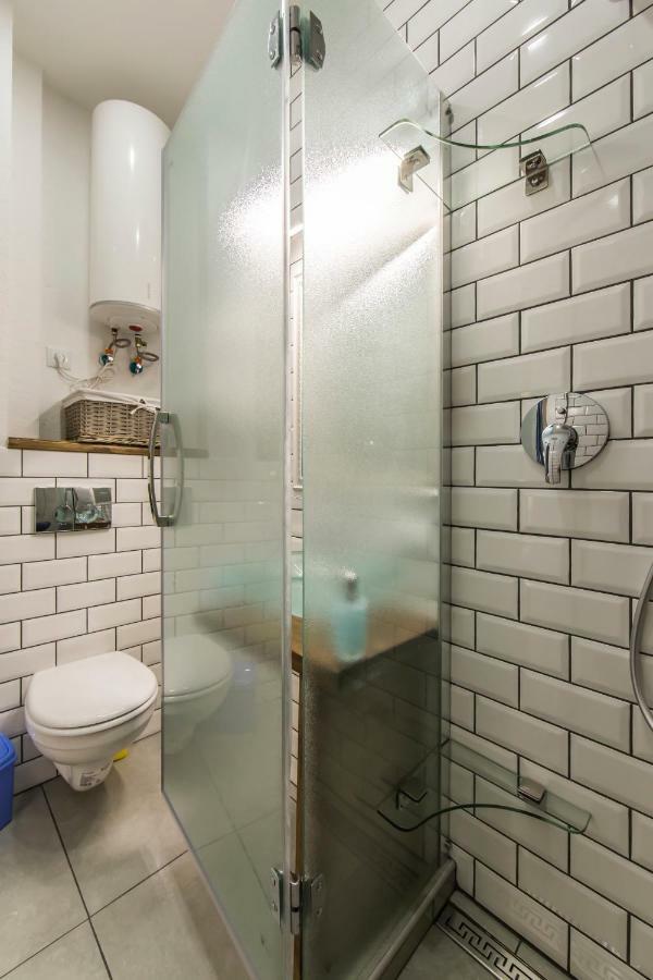 Kyiv City Loft Apart Hotel Екстер'єр фото