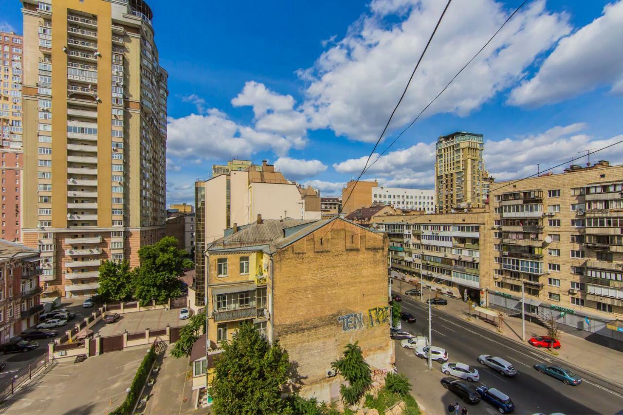 Kyiv City Loft Apart Hotel Екстер'єр фото