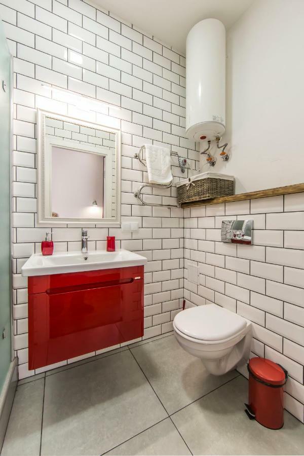 Kyiv City Loft Apart Hotel Екстер'єр фото
